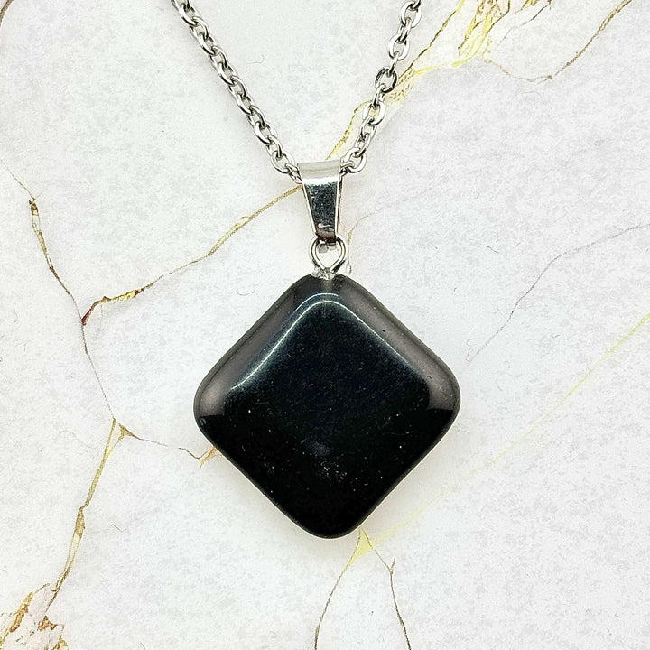 Collier "Carré" en Pierres naturelles (2 variantes)