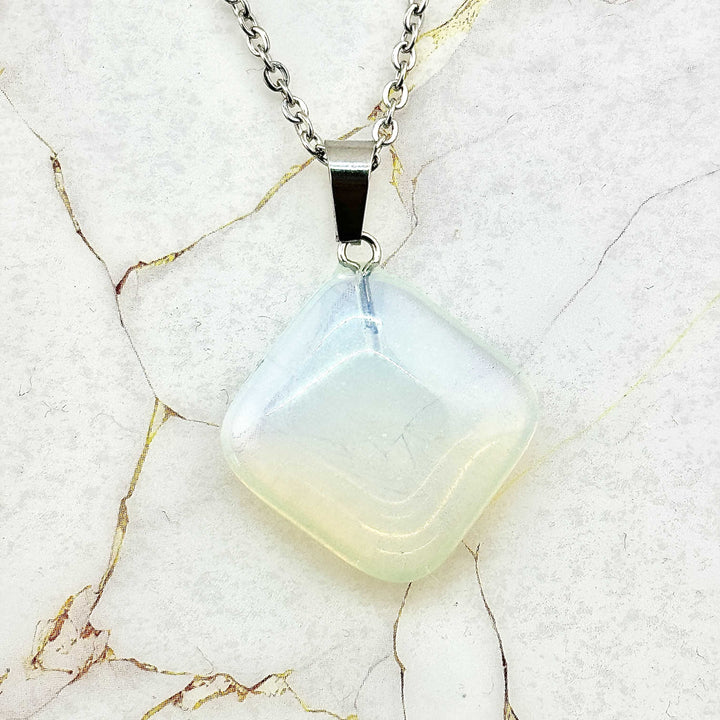 Collier "Carré" en Pierres naturelles (2 variantes)