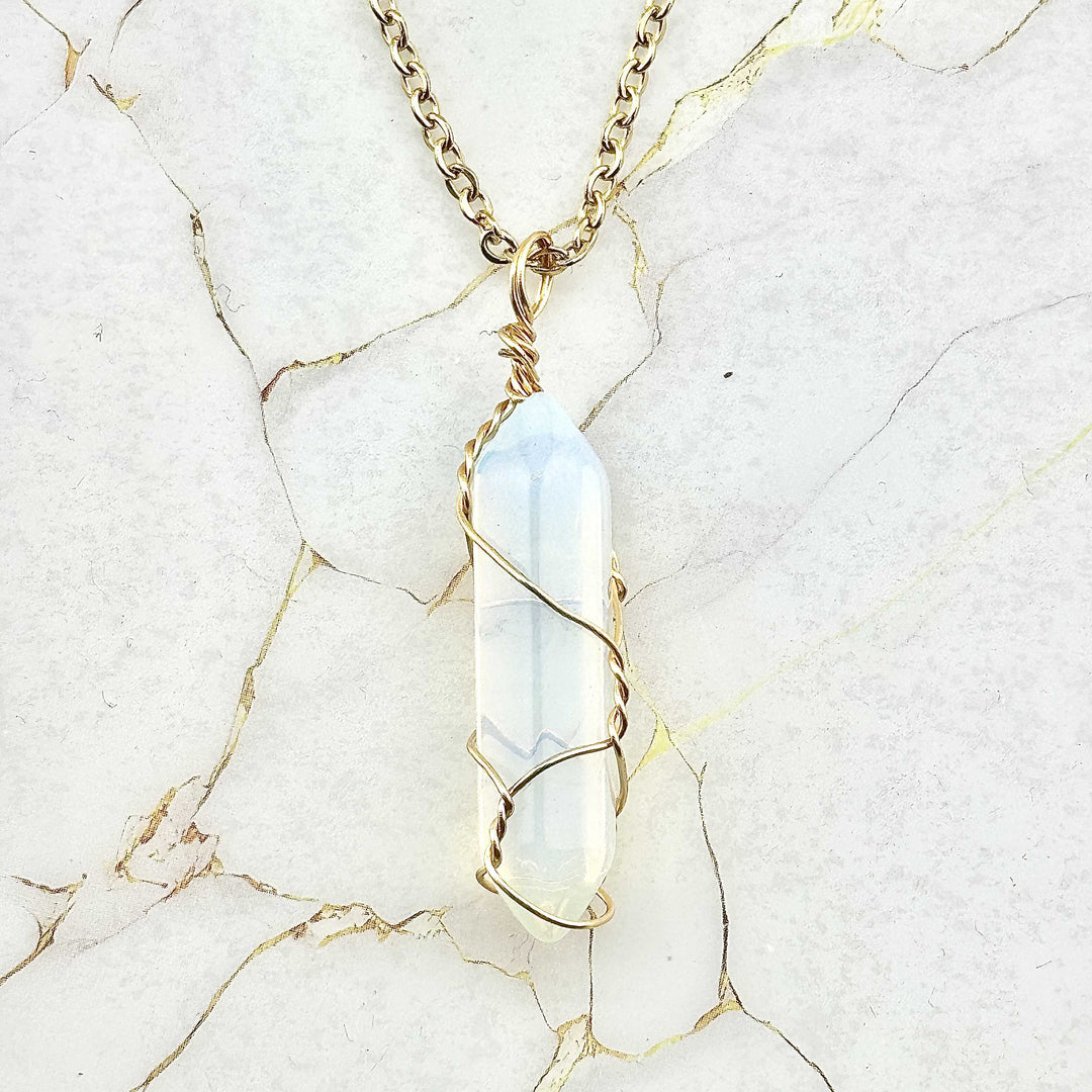 Collier "Colonne enlacée" en Pierres naturelles (6 variantes)