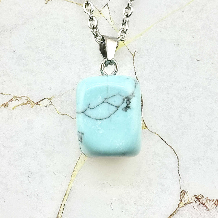 Collier "Cubique" en Pierres naturelles (13 variantes)