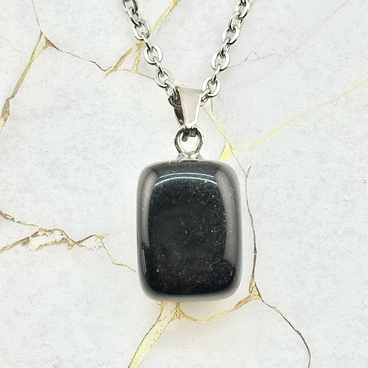 Collier "Cubique" en Pierres naturelles (13 variantes)