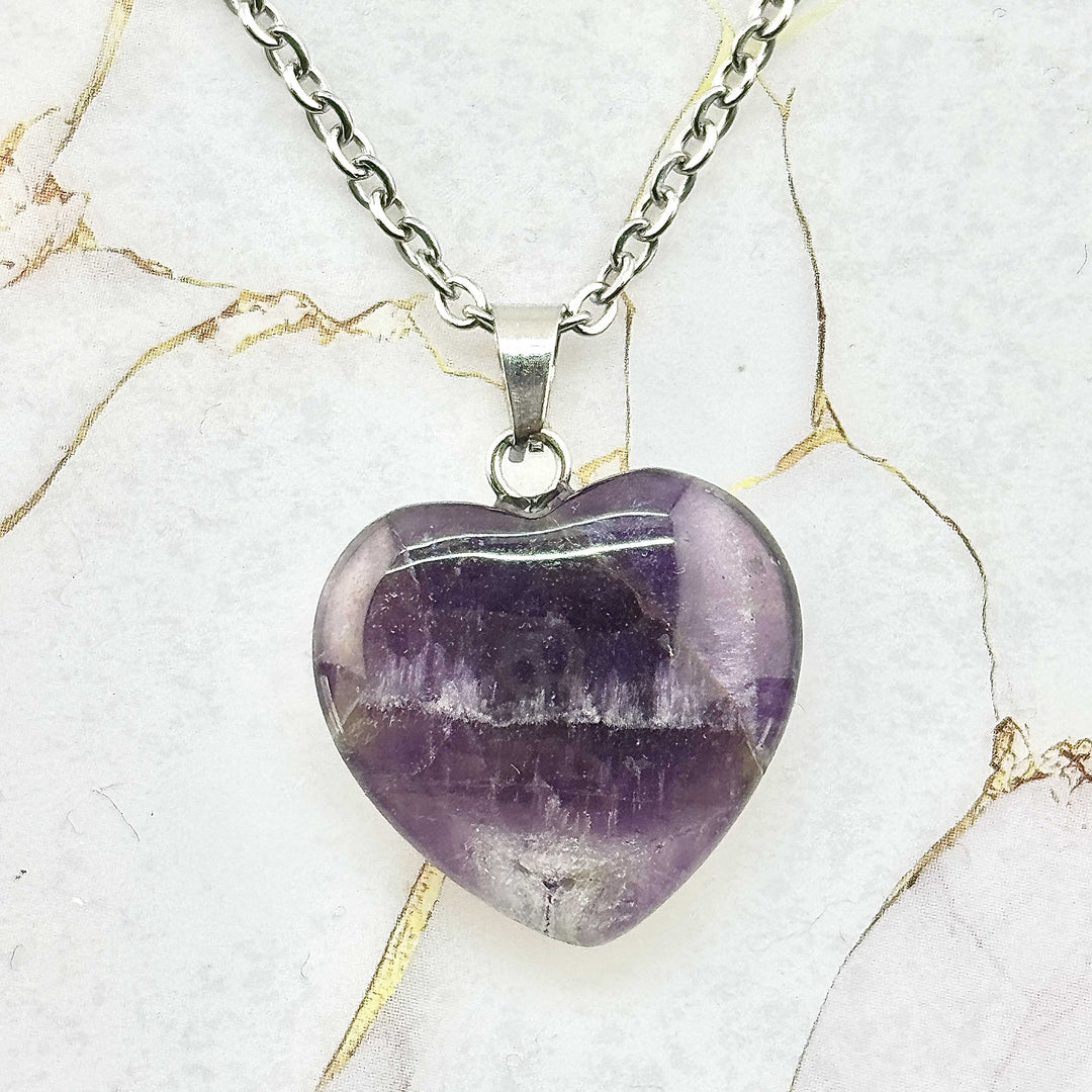 Collier "Cœur" en Pierres naturelles (24 variantes)