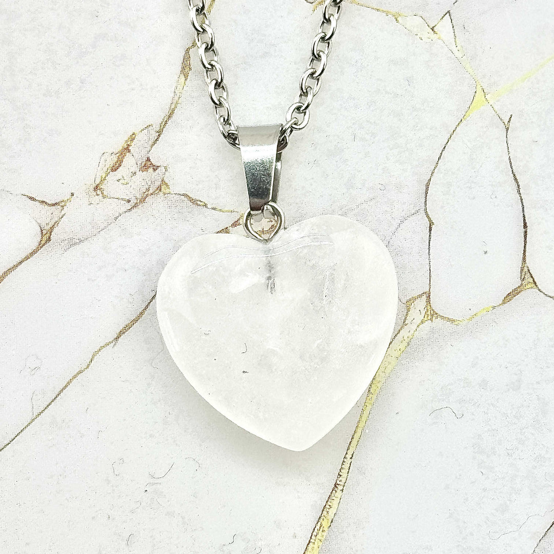 Collier "Cœur" en Pierres naturelles (24 variantes)