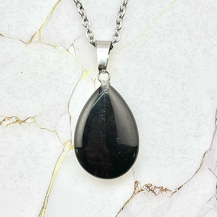 Collier "Gouttelette" en Pierres naturelles (17 variantes)