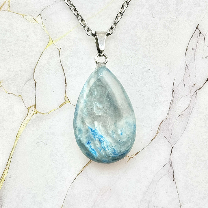 Collier "Gouttelette" en Pierres naturelles (17 variantes)