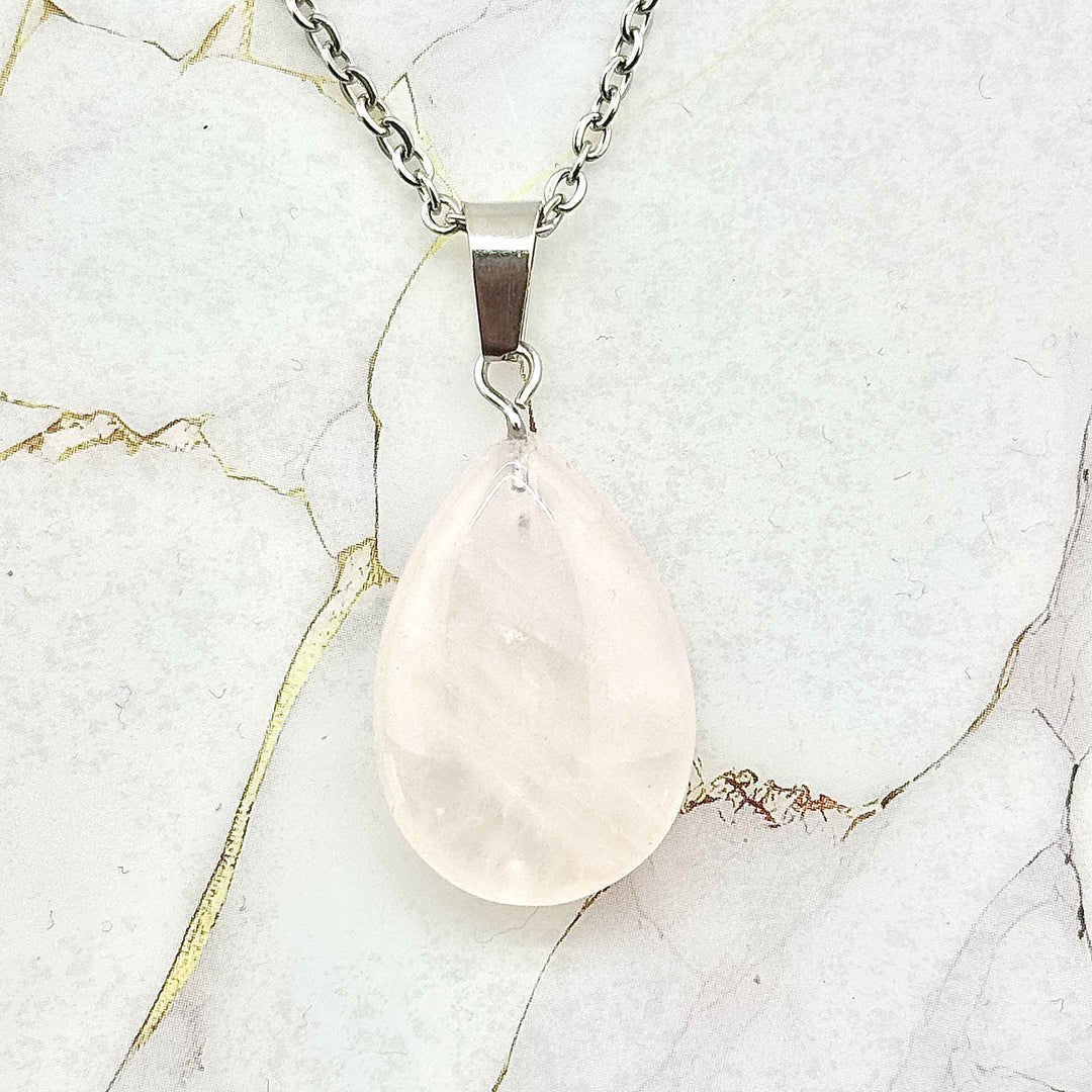 Collier "Gouttelette" en Pierres naturelles (17 variantes)