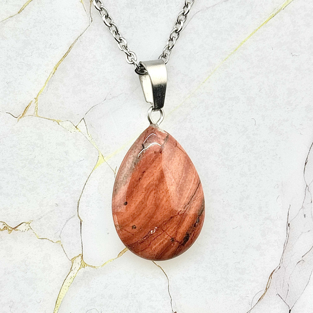 Collier "Gouttelette" en Pierres naturelles (17 variantes)