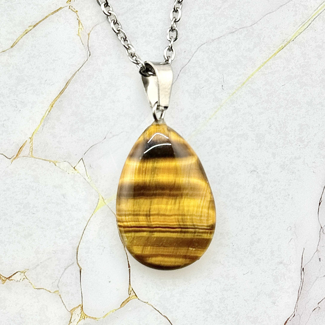 Collier "Gouttelette" en Pierres naturelles (17 variantes)