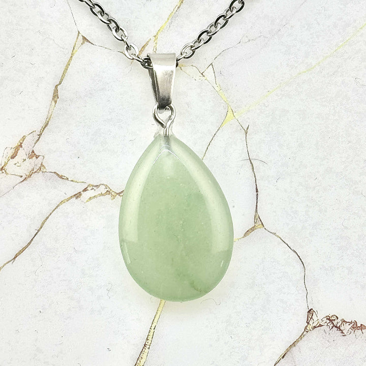 Collier "Gouttelette" en Pierres naturelles (17 variantes)